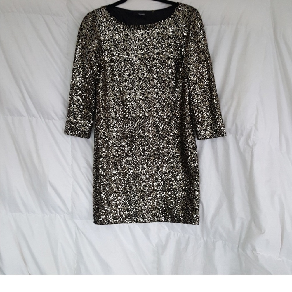 TAHARI Sheila Tunic black and gold sequin shift dress. ‎ Size Medium